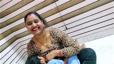 Chhoti Ladki Ki Chudai: Double Penetration Group Sex Porn